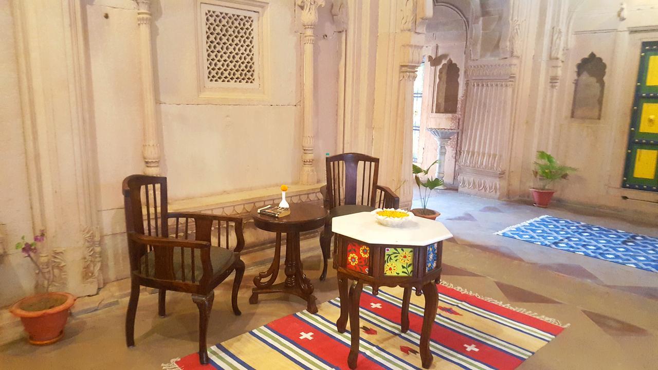 Mahal Khas Palace Баратпур Екстериор снимка