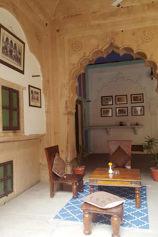 Mahal Khas Palace Баратпур Екстериор снимка