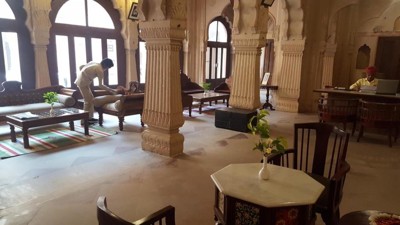 Mahal Khas Palace Баратпур Екстериор снимка
